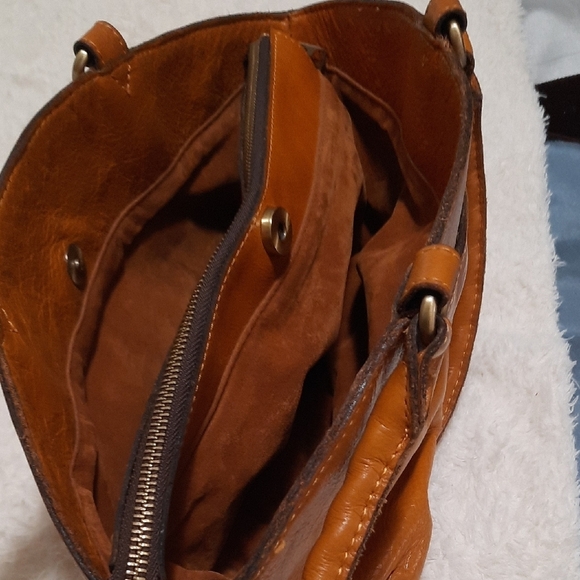 Patricia Nash Tan Leather Shoulder Bag Timeless Design - Picture 3 of 10